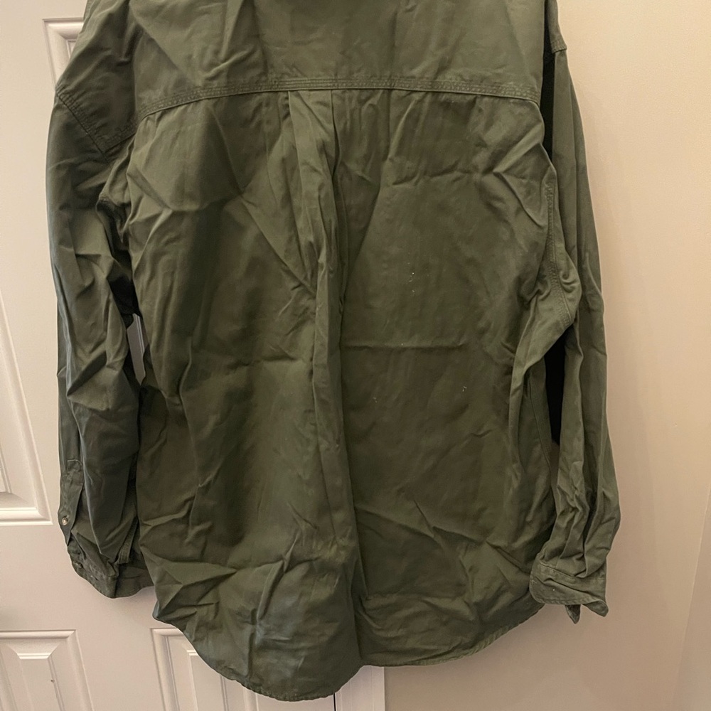 Carharrt Green Button-Up Shirt. Size XL. Worn twice. Great condition - Picture 3 of 4